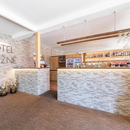 Hotel Snezne Buitenkant foto