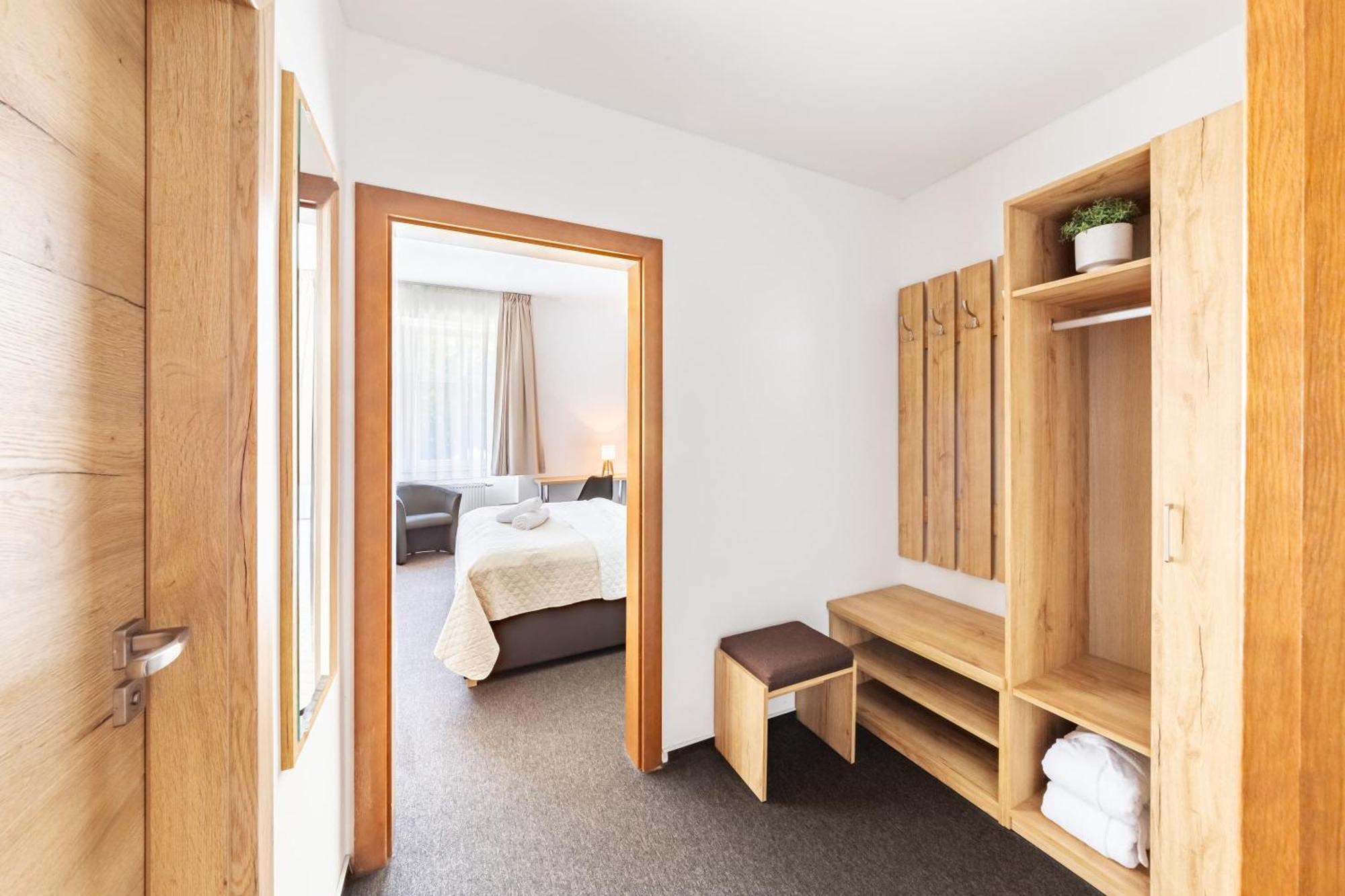 Hotel Snezne Buitenkant foto