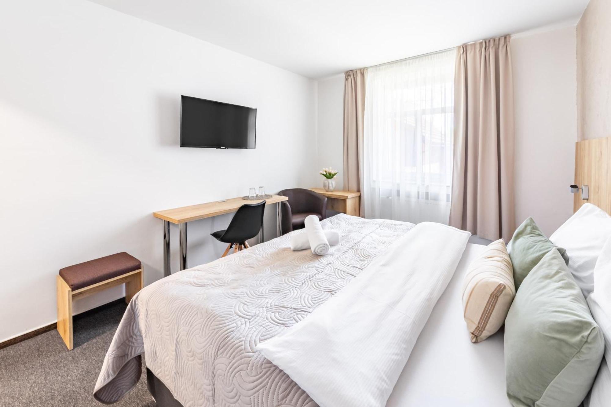 Hotel Snezne Buitenkant foto