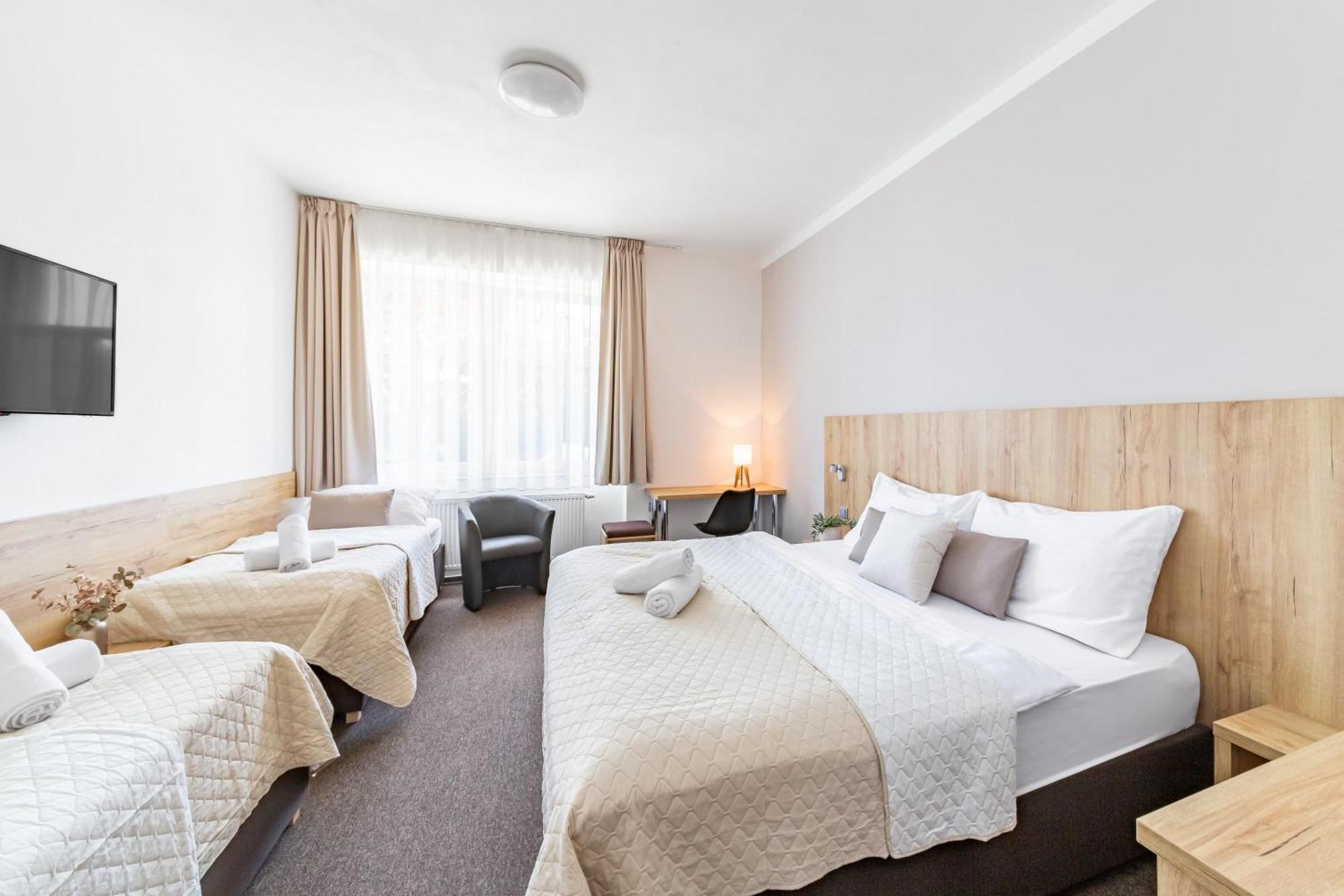 Hotel Snezne Buitenkant foto